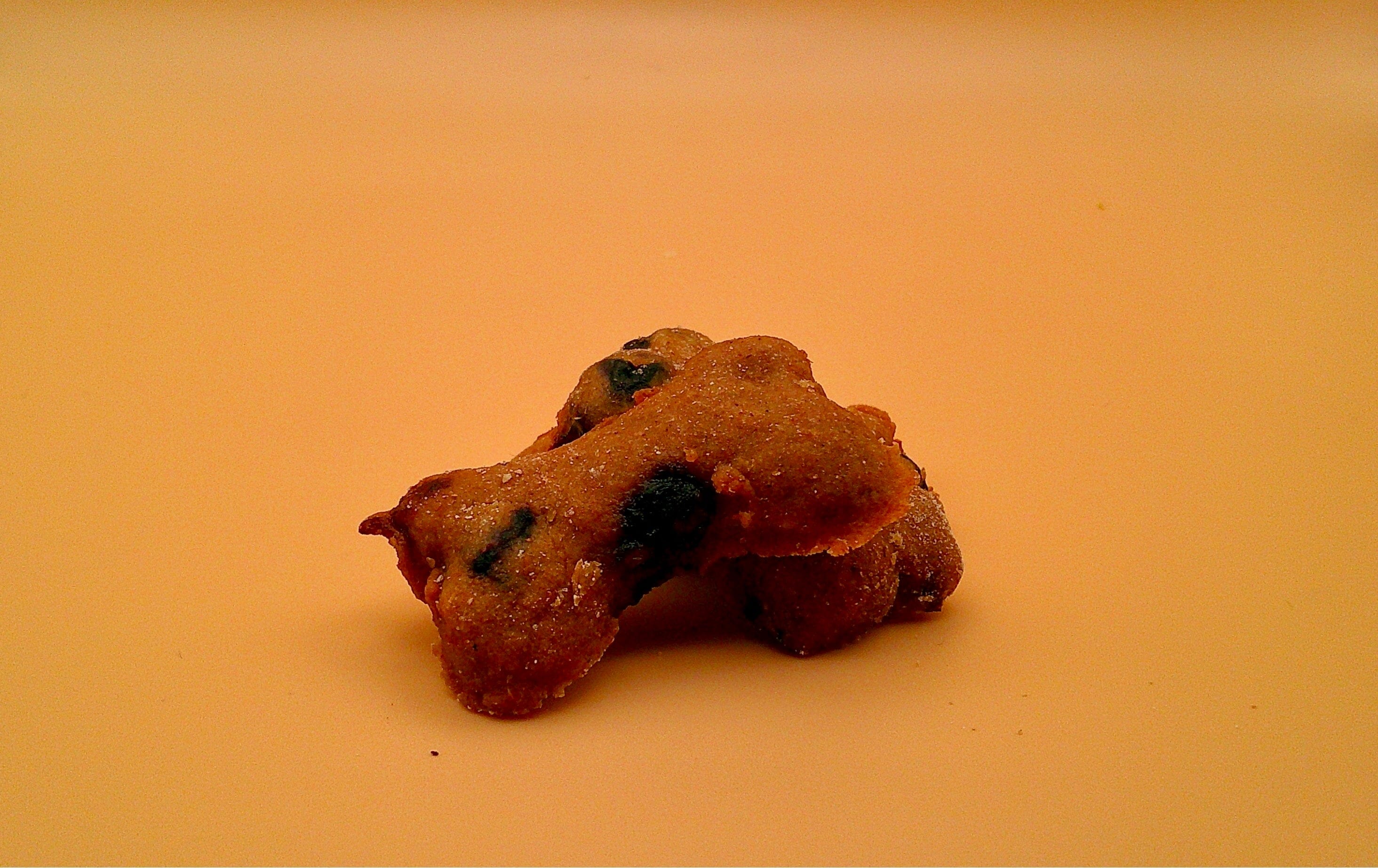 Homemade All Natural Sweet Potato, Blueberry & Apple Fiber Dog Treats.